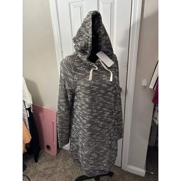 Fabletics Yukon Long Sleeve Fleece Dress Size Large Cream/black Nwt - Picture 10 of 12